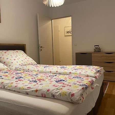 Lovely 3 Rooms Apartment Viena Esterno foto