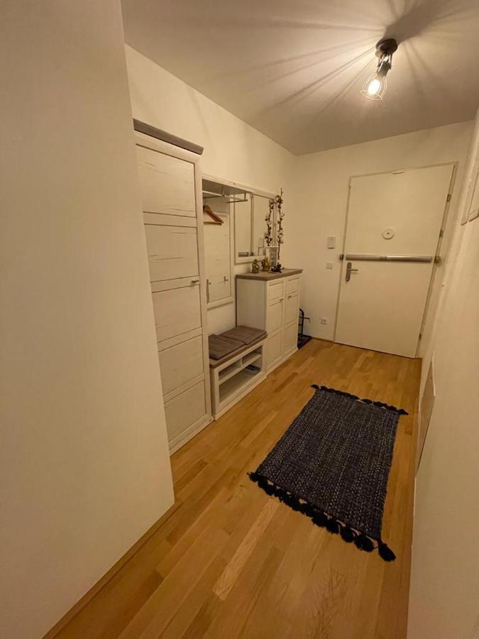 Lovely 3 Rooms Apartment Viena Esterno foto