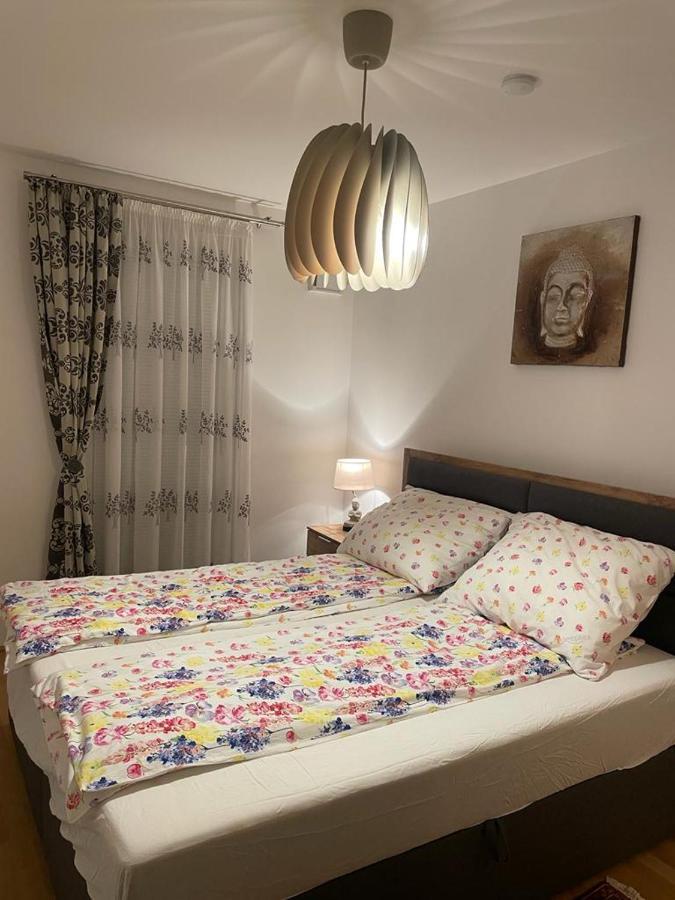 Lovely 3 Rooms Apartment Viena Esterno foto